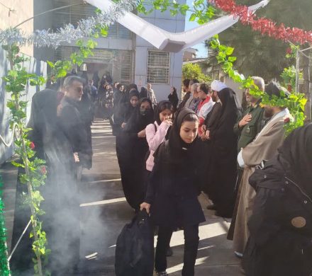 اعزام ۵۰ دانش آموز به مناطق عملیاتی جنوب کشور