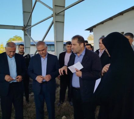 بازدید معاون وزیر ورزش وجوانان از سالن ورزشی روستای النگ