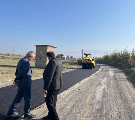 آسفالت جاده امامزاده علی ابن طاهر