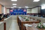 رسیدن به افقهای روشن پیشرفت و توسعه نیازمند نقد منصفانه جامعه بویژه خبرنگاران است