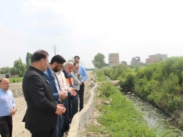 لایروبی و پاکسازی رودخانه قاضیمحله آغاز شد