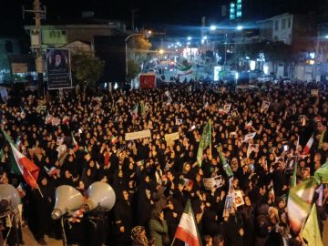 تجمع باشکوه مردم شهرستان کردکوی در سوگ شهادت رهبر معظم انقلاب